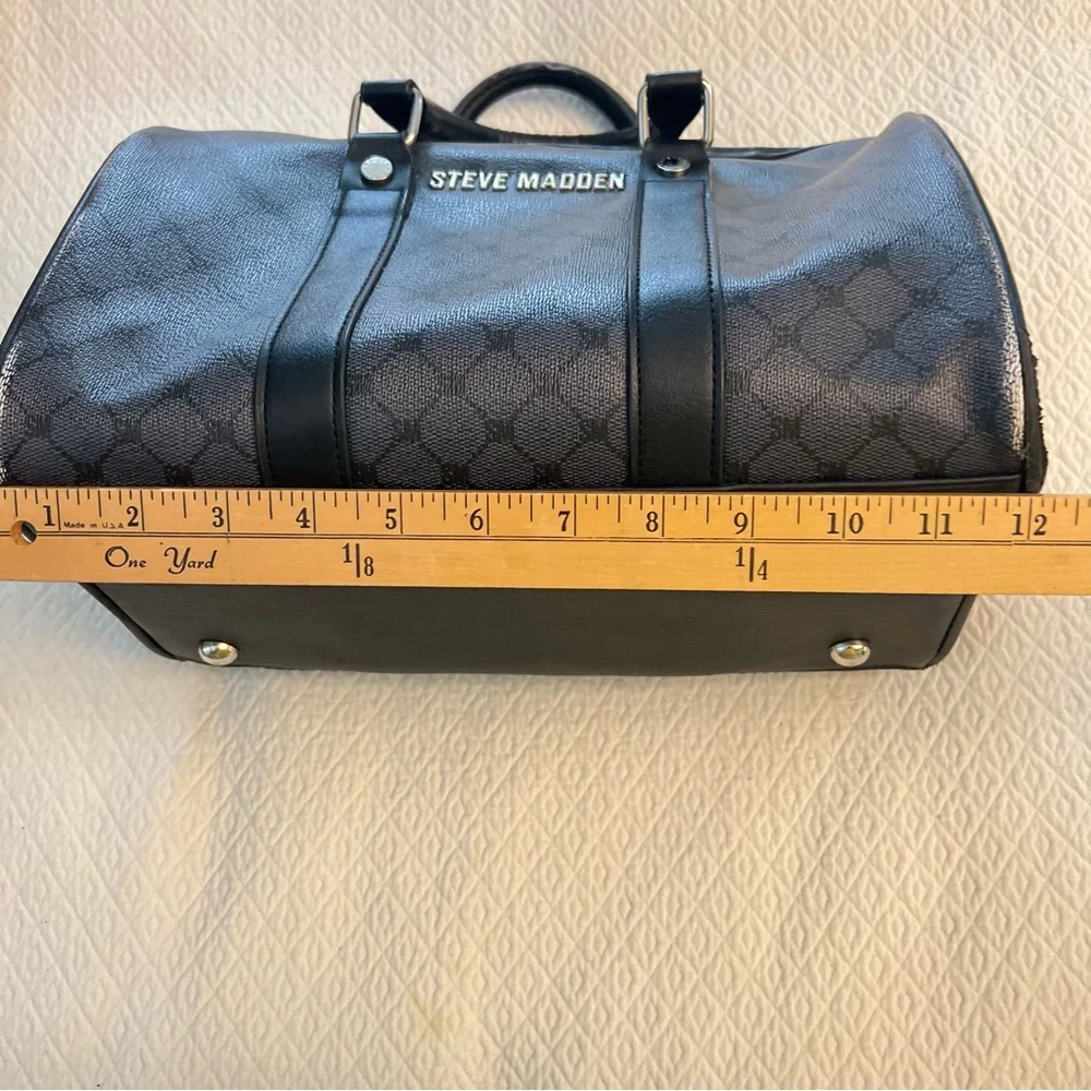 Steve Madden classic satchel